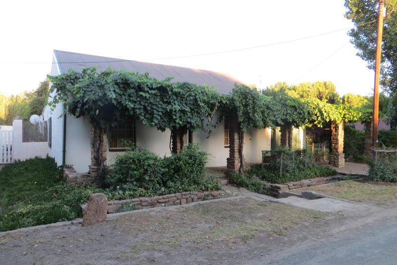4 Bedroom Property for Sale in Nieu Bethesda Eastern Cape